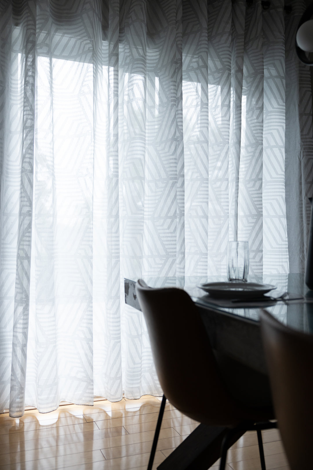 Rideau à Oeillets rétro modulaire en jacquard transparent Ligure 108"x 95"