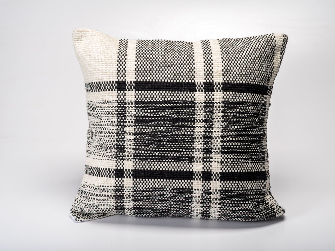 Oreiller décoratif en carreaux tissés à la main
