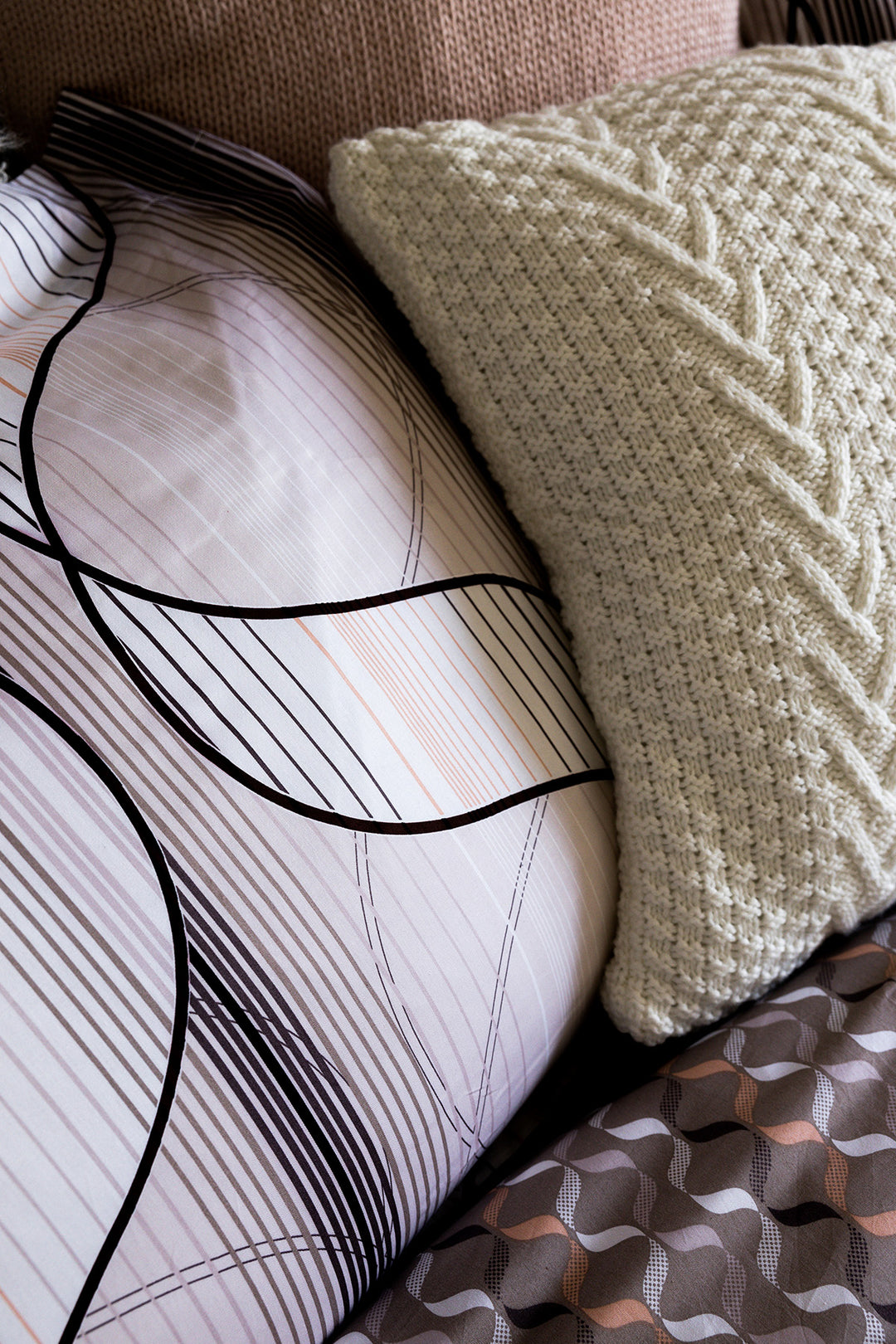 Torino Queen Size Printed Reversible Cotton 3pc Duvet Cover Set